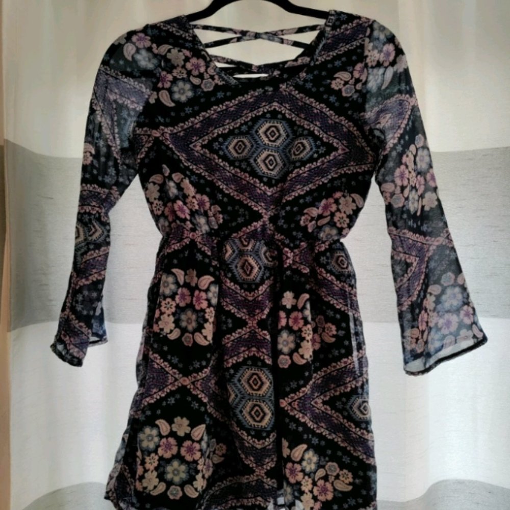 The Children's Place Dress Size 10/12.